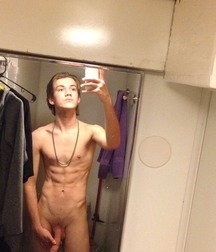 Skinny Boys 16 5cc52e7403770.jpg