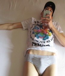 Geek Boys 47 5cc5351dd50c2.jpg