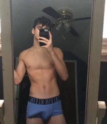 Undies 63 5cca1ec1a1366.jpg