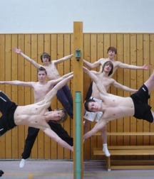Bromance 15 5cce44a9d7da6.jpg