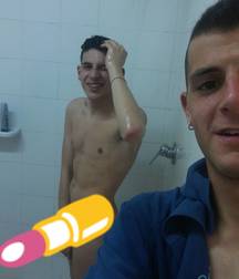 Bromance 15 5cce44b730059.jpg