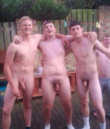 Bromance 15 5cce44b864695.jpg