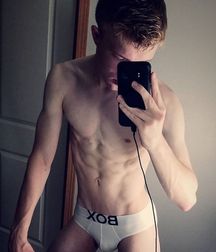 Undies 64 5cce6791f324d.png