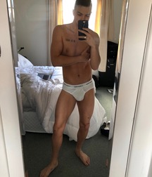 Undies 64 5cce67d3c16e7.jpg