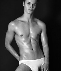 Undies 64 5cce67f5e5b56.jpg