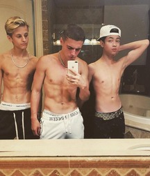 Banana Boys 08 5cce694c1138a.jpg