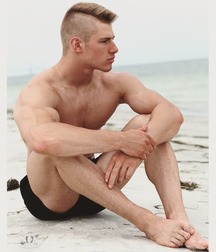 Banana Boys 08 5cce69a37f84d.jpg