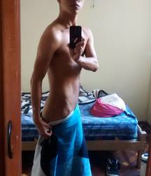 Skinny Boys 17 5cce70c7cd4da.jpg