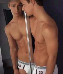 Undies 66 5cdb5739cfb8f.jpg