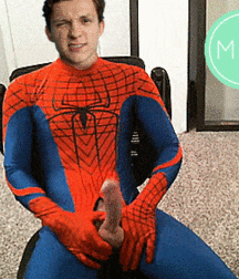 Geek Boys 50 5cdcf2a624fa8.gif