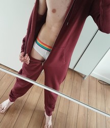 Undies 67 5ce49690e4453.jpg