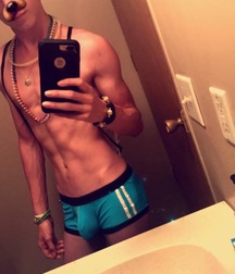 Undies 67 5ce4969c46b76.jpg