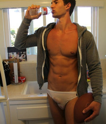 Undies 67 5ce49708279ca.jpg