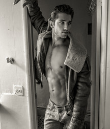 Male Sensuality 13 5cf48273c099d.jpg