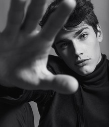 Male Sensuality 13 5cf482949088f.jpg