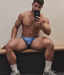 Twunks 58 Twinks + Hunks 5e65a323e8fff.jpg