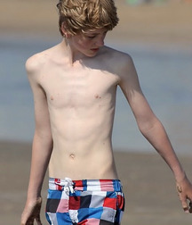 Banana Boys 12 Blond Twink Boys 5e7f9d13e0185.jpg