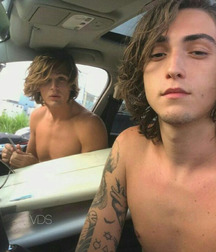 Long Hair Boys 69 Twink Porn 5e7f9ecd41f4e.jpg