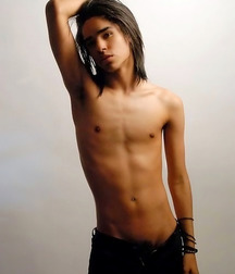Long Hair Boys 70 Twink Porn 5e8d000a3a846.jpg