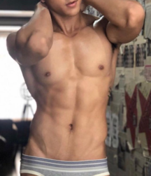 Undies 70 Twink Porn Boys 5e8d0100032e8.png