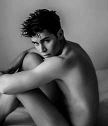 1000 handsome Guys BW 001 5d378e160a302.jpg