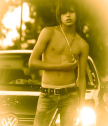 1000 handsome Guys Yellow soft 001 5d3792ab61e47.jpg