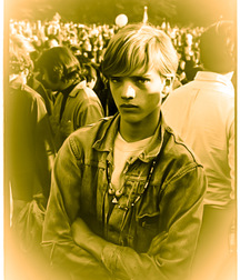 1000 handsome Guys Yellow soft 001 5d3792ae1843a.jpg