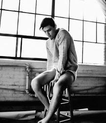 1000 handsome Guys bw soft 001 5d379575691cb.jpg