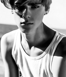 1000 handsome Guys bw soft 001