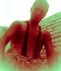 1000 handsome Guys bluered 001 5d38d0239bfd5.jpg