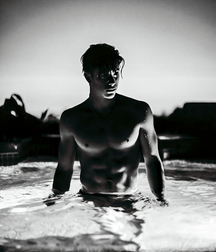 1000 handsome Guys bw soft 002 5d3dfa5804af4.jpg