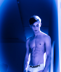 1000 handsome Guys blue sof 002 5d3e0313c4ff3.jpg