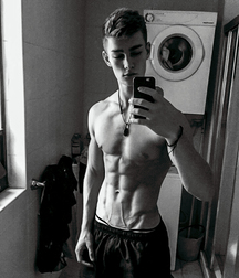 1000 handsome Guys bw soft 003 5d4321deeaaa3.jpg
