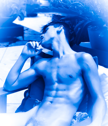 1000 handsome Guys blue 003 5d4322927ac45.jpg