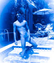 1000 handsome Guys blue 003 5d432295eef16.jpg