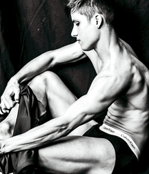 1000 handsome Guys bw 005 5d44118395aa4.jpg