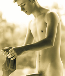 1000 handsome Guys Sepia 007 5d4754187a184.jpg