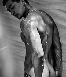 1000 handsome Guys showing butt bw 001 5d475506a6dff.jpg