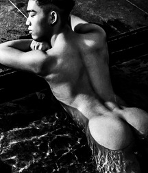 1000 handsome Guys showing butt bw 001 5d47554f5b82d.jpg