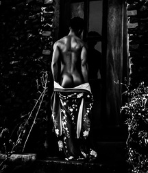 1000 handsome Guys showing butt bw 001 5d47558b914d8.jpg