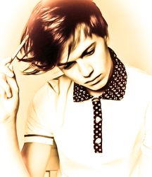 1000 handsome guys golden soft 007 5d4764175d168.jpg