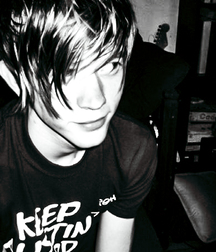 1000 handsome guys bw soft 007 5d4764451c893.jpg