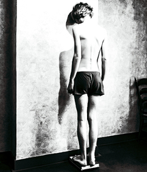 1000 handsome guys bw soft 007 5d47646689092.jpg