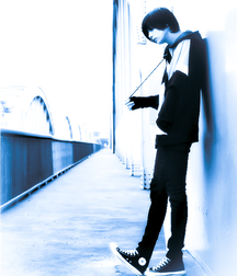 1000 handsome guys blue 007 5d4764b36536f.jpg