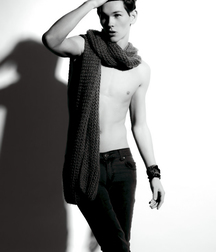 1000 handsome guys color soft 007 5d4764d6c6ac2.jpg
