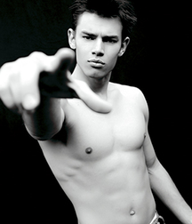 1000 handsome guys color soft 007 5d4764e893a15.jpg
