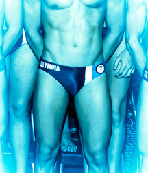 1000 handsome guys in Aqua 007 5d4d1a0428dec.jpg