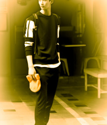 1000 handsome Guys yellow 007 5d4d1b02cd43c.jpg