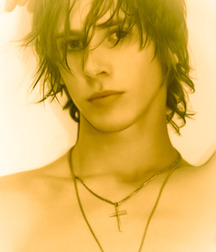 1000 handsome Guys yellow 007 5d4d1b19cb1f0.jpg