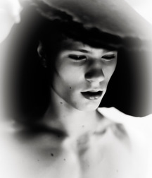 1000 handsome Guys tarnish 007 5d4d1ba4842bc.jpg